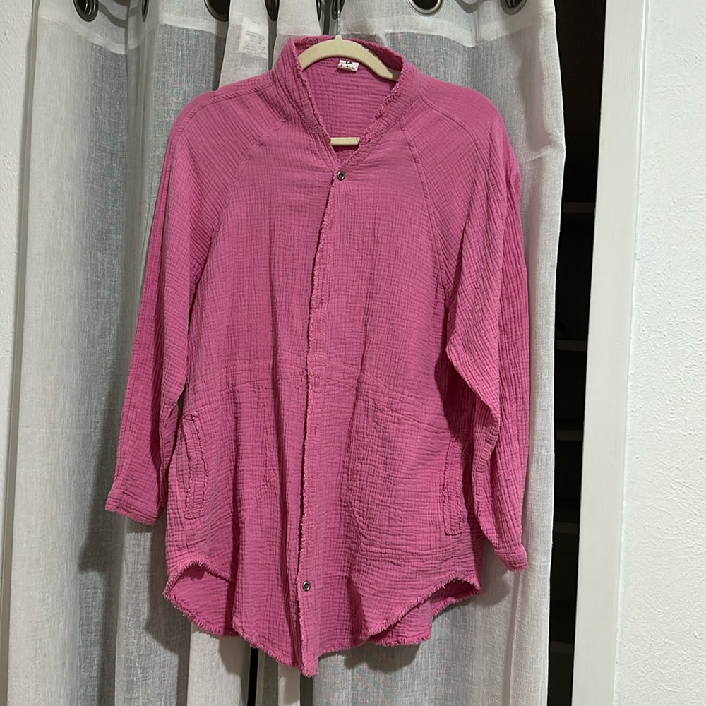 VICI Kennedy cotton picked short and button down shirt